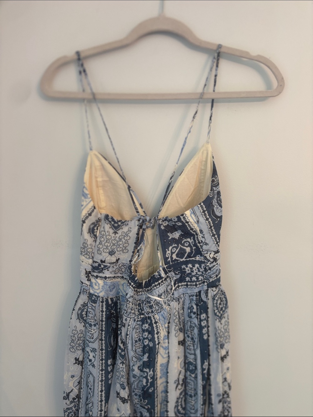 Abercrombie & Fitch Blue Patterned Maxi Dress with Built in Bra Size Small Tall - Picture 6 of 7
